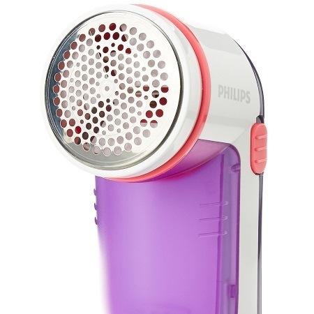 Philips GC026/30 Fabric Shaver (White/Purple) Front View